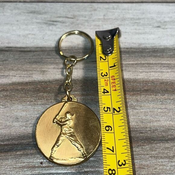 VTG 1982 Plain City Tourn Round 3D Stamped Baseball Player Brass Metal Keychain - Picture 2 of 6